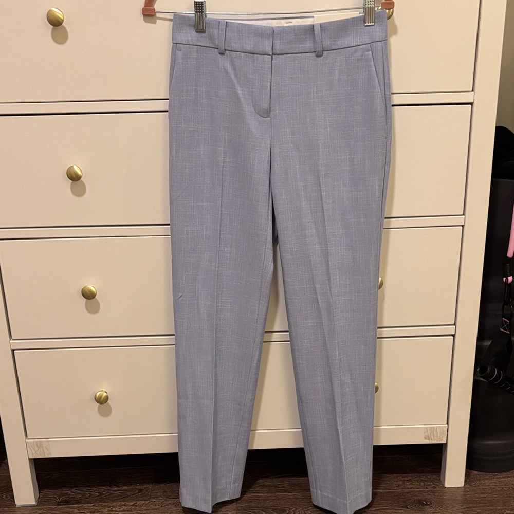 Ann Taylor The Straight Pants in 00 petite (curvy fit, mid rise) - Blue
